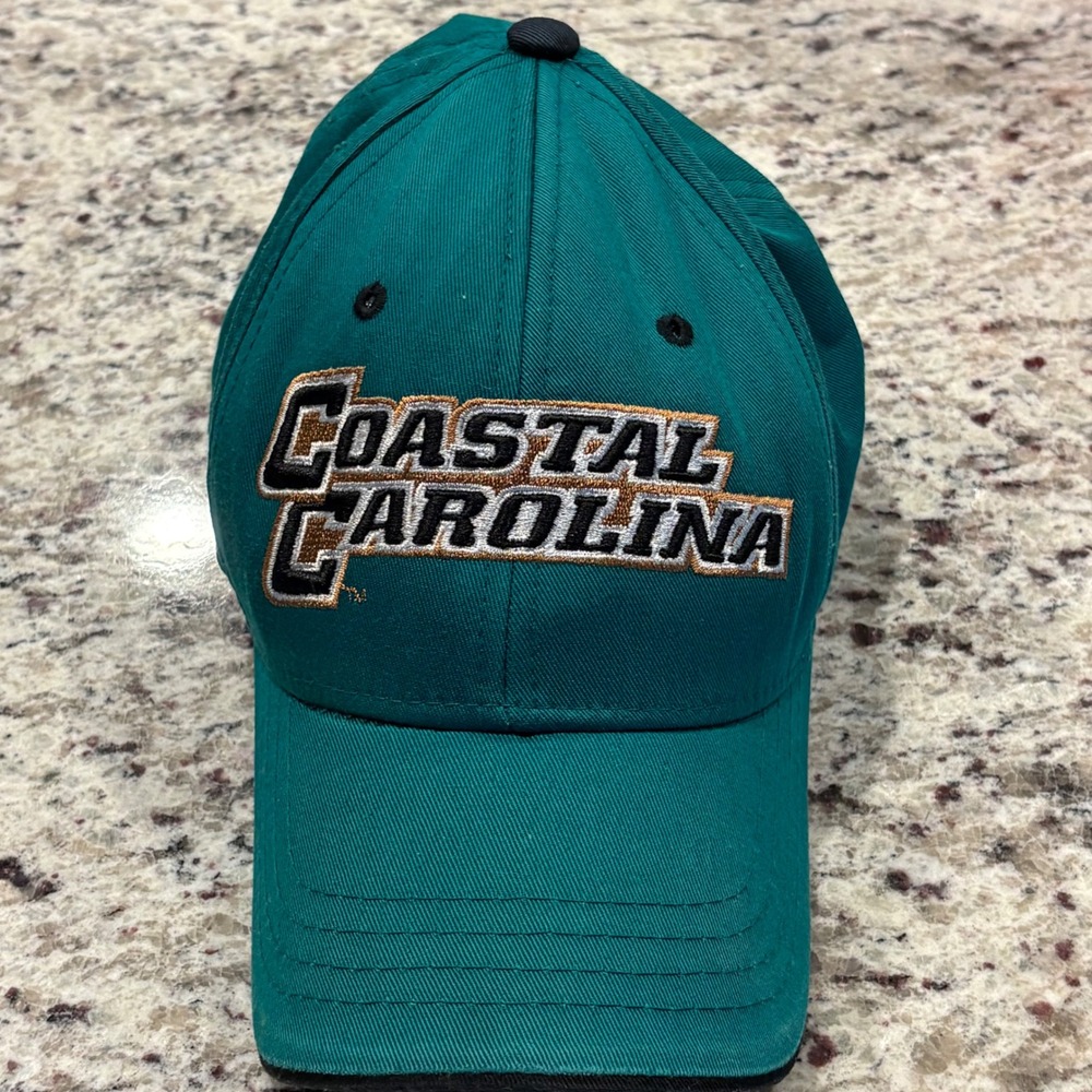 Zephyr Coastal Carolina Hat OSFA Adjustable Strapback Teal Chants NCAA Baseball